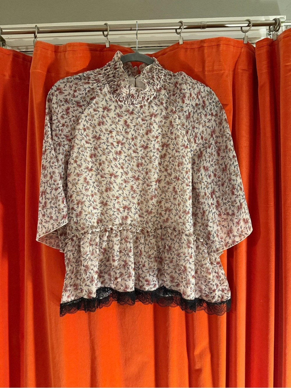 See By Chloé Cream Floral Lace-Trim Peplum Blouse
